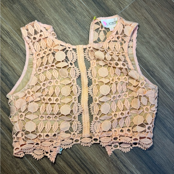 Crop Top - Picture 1 of 5